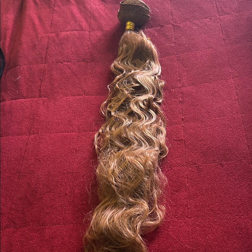 Luxurious Brown Wavy Hair Extension